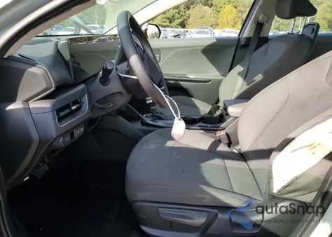 2025 Kia K4 Lx z USA, uszkodzony, nr VIN 3KPFT4DE2SE026883